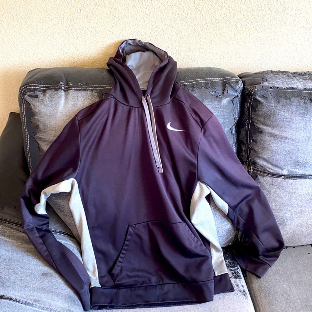 Nike therma-fit hoodie